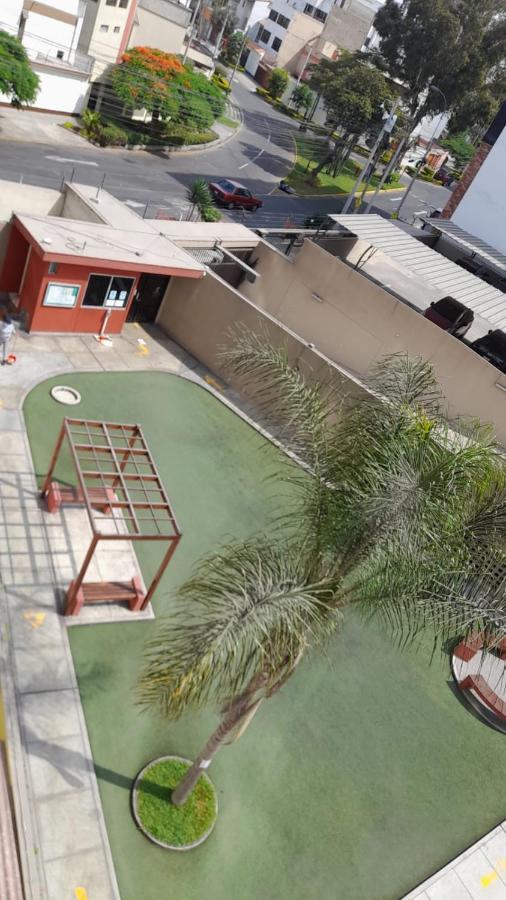 Departamento Completo Surquillo/Miraflores リマ エクステリア 写真